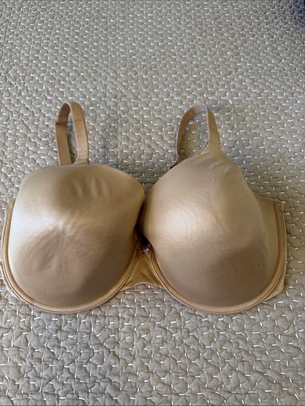 Victoria's Secret Smooth Beige T-Shirt Bra